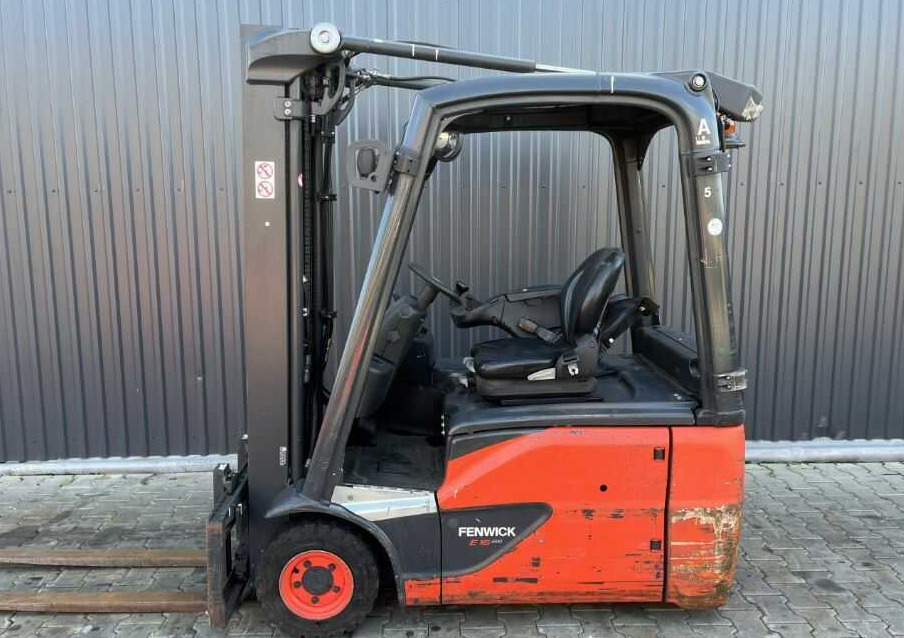 Linde E16-02 - Chariot élévateur électrique: photos 2 Linde E16-02 - Chariot élévateur électrique: photos 2