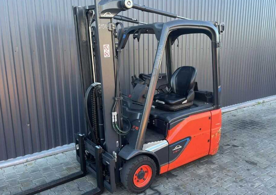 Linde E16-02 - Chariot élévateur électrique: photos 1 Linde E16-02 - Chariot élévateur électrique: photos 1