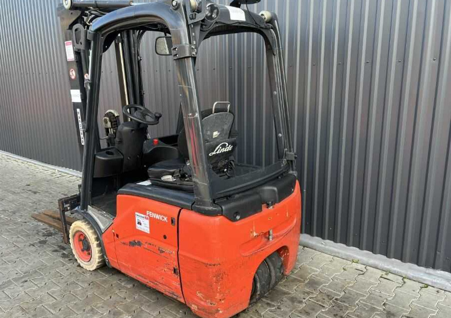 Linde E16C-01 - Chariot élévateur électrique: photos 3 Linde E16C-01 - Chariot élévateur électrique: photos 3