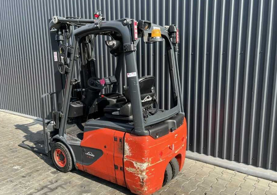Linde E16C-02 - Chariot élévateur électrique: photos 3 Linde E16C-02 - Chariot élévateur électrique: photos 3