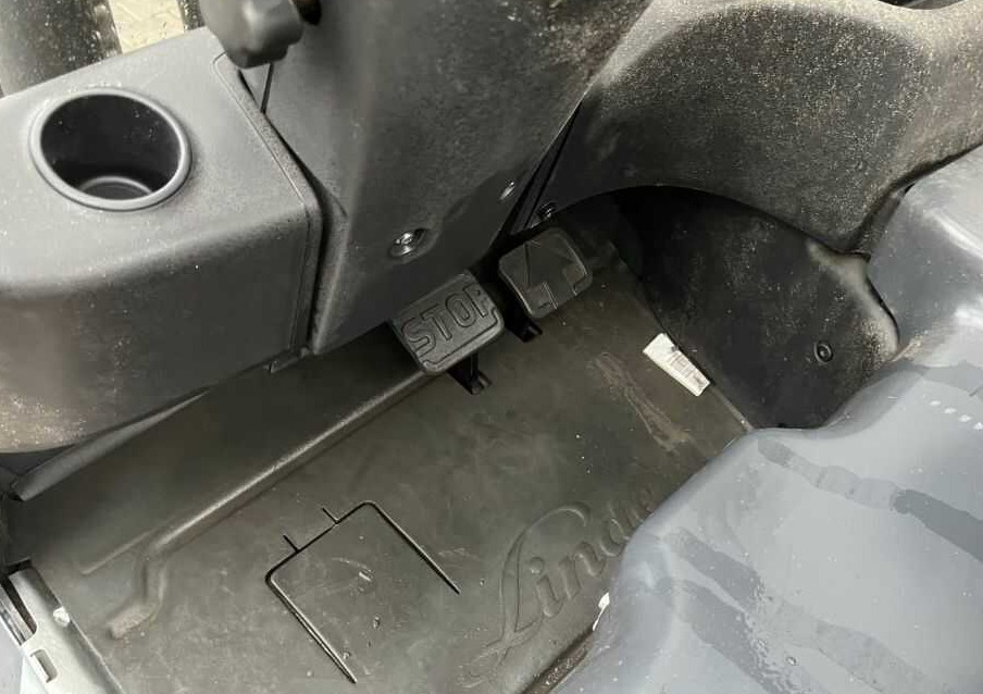 Chariot élévateur électrique Linde E16C-02: photos 9 Chariot élévateur électrique Linde E16C-02: photos 9