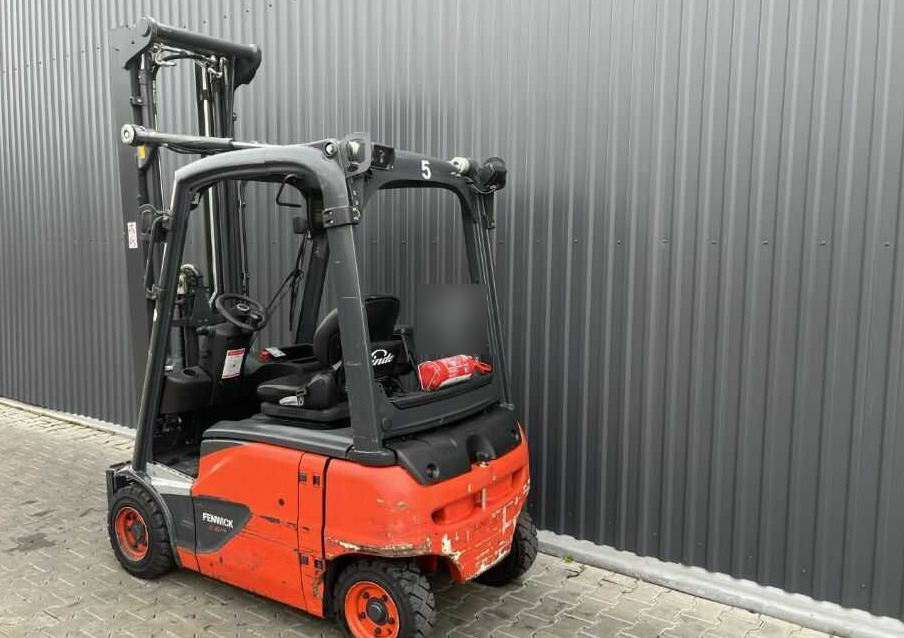 Linde E16P-02 - Chariot élévateur électrique: photos 3 Linde E16P-02 - Chariot élévateur électrique: photos 3