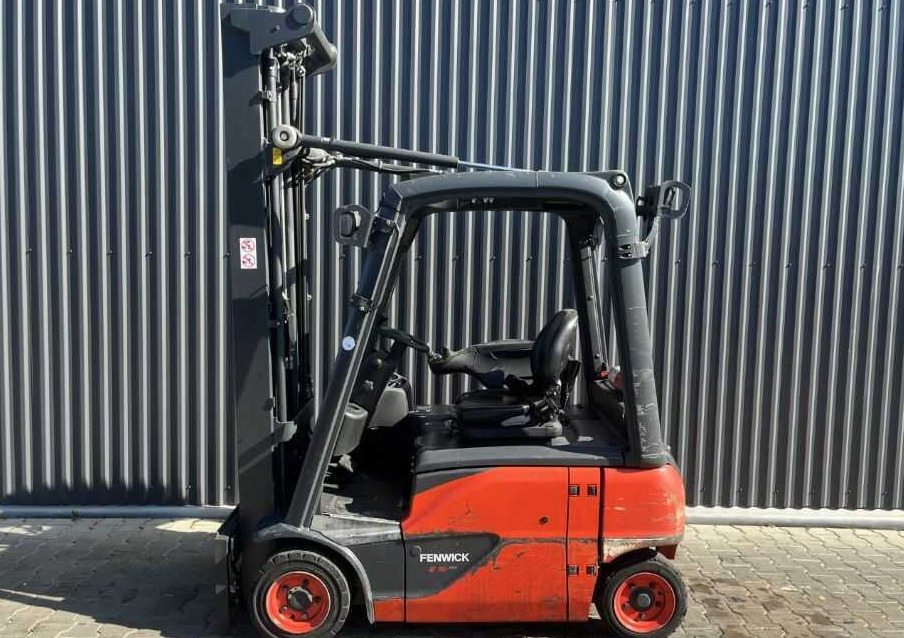 Linde E16P-02 - Chariot élévateur électrique: photos 2 Linde E16P-02 - Chariot élévateur électrique: photos 2