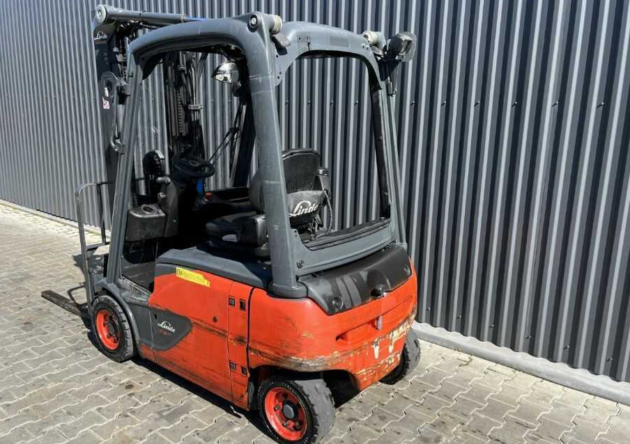 Linde E16P-02 - Chariot élévateur électrique: photos 3 Linde E16P-02 - Chariot élévateur électrique: photos 3