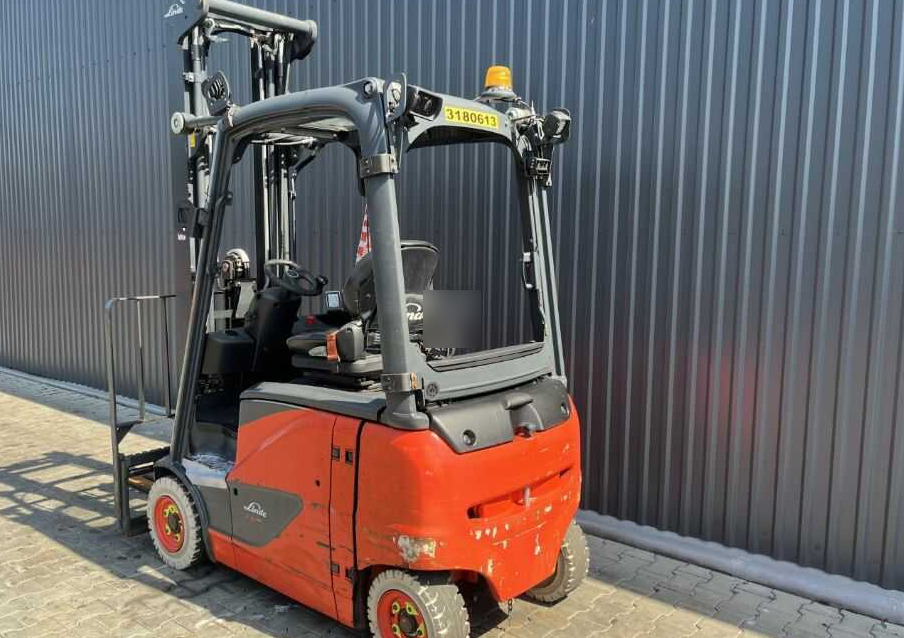Linde E16PH-02 - Chariot élévateur électrique: photos 3 Linde E16PH-02 - Chariot élévateur électrique: photos 3