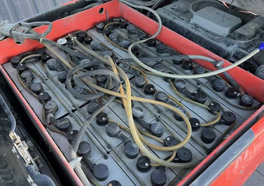 Linde E20PH-02 - Chariot élévateur électrique: photos 5 Linde E20PH-02 - Chariot élévateur électrique: photos 5