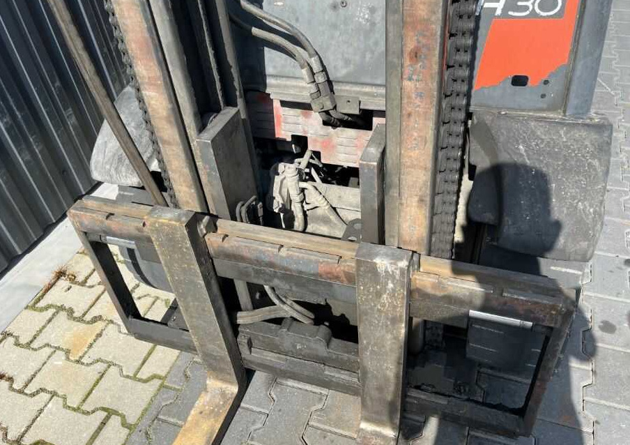 Linde H30D - Chariot élévateur diesel: photos 4 Linde H30D - Chariot élévateur diesel: photos 4