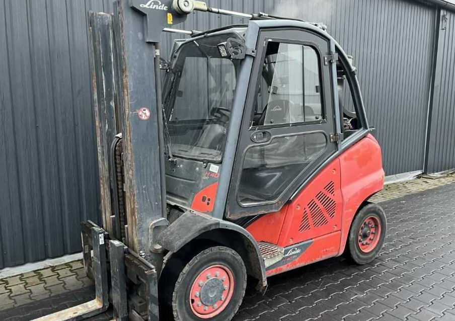 Linde H40T-02 - Chariot élévateur à gaz: photos 4 Linde H40T-02 - Chariot élévateur à gaz: photos 4