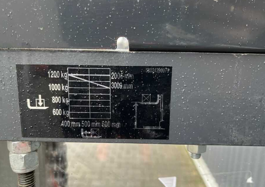 Linde L12 - Gerbeur: photos 5 Linde L12 - Gerbeur: photos 5