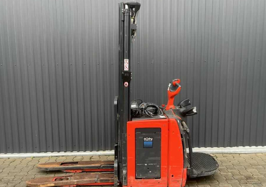 Linde L14APi - Gerbeur: photos 2 Linde L14APi - Gerbeur: photos 2
