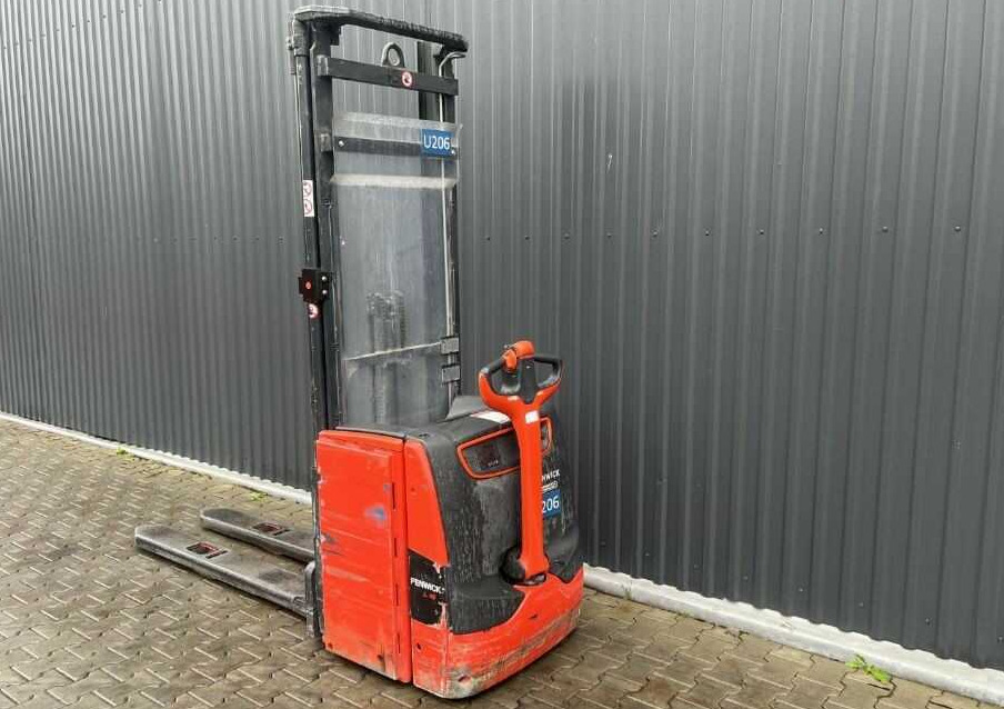 Linde L16i - Gerbeur: photos 3 Linde L16i - Gerbeur: photos 3