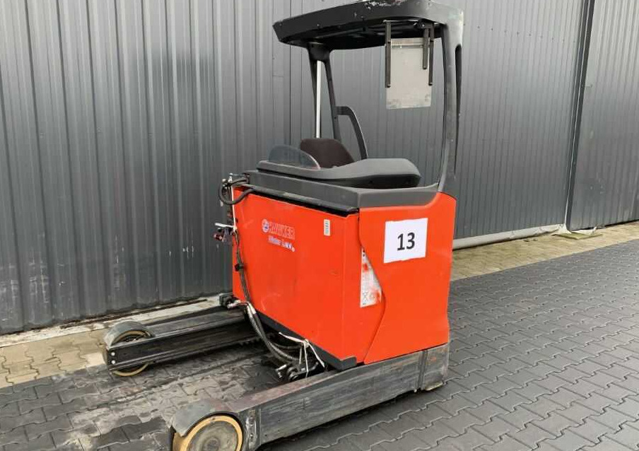 Linde R14-01 - Chariot à mât rétractable: photos 4 Linde R14-01 - Chariot à mât rétractable: photos 4