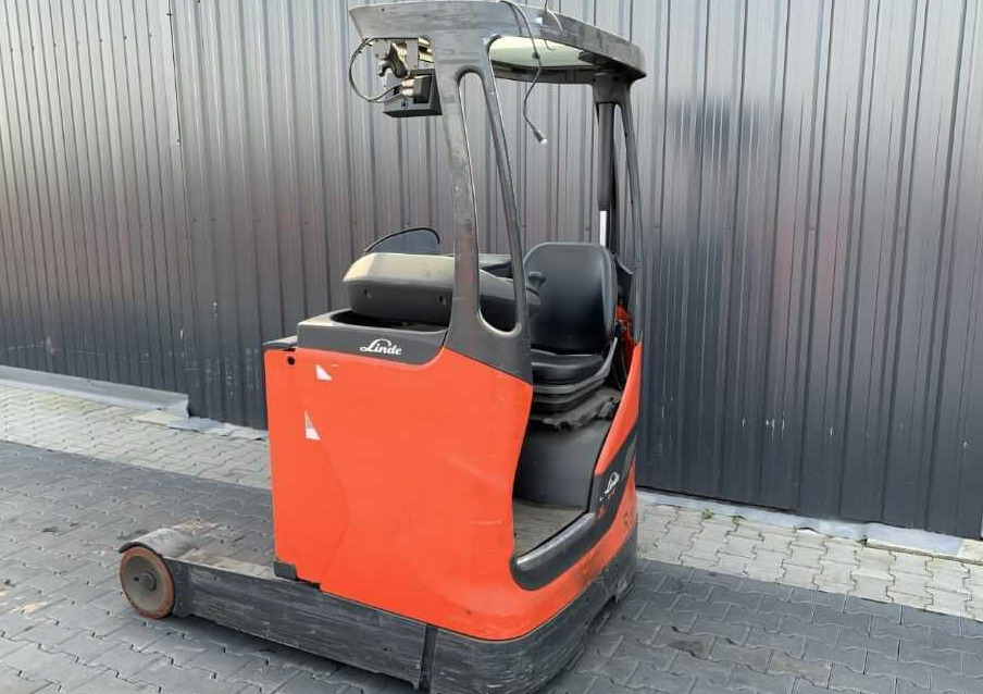 Linde R14-01 - Chariot à mât rétractable: photos 1 Linde R14-01 - Chariot à mât rétractable: photos 1