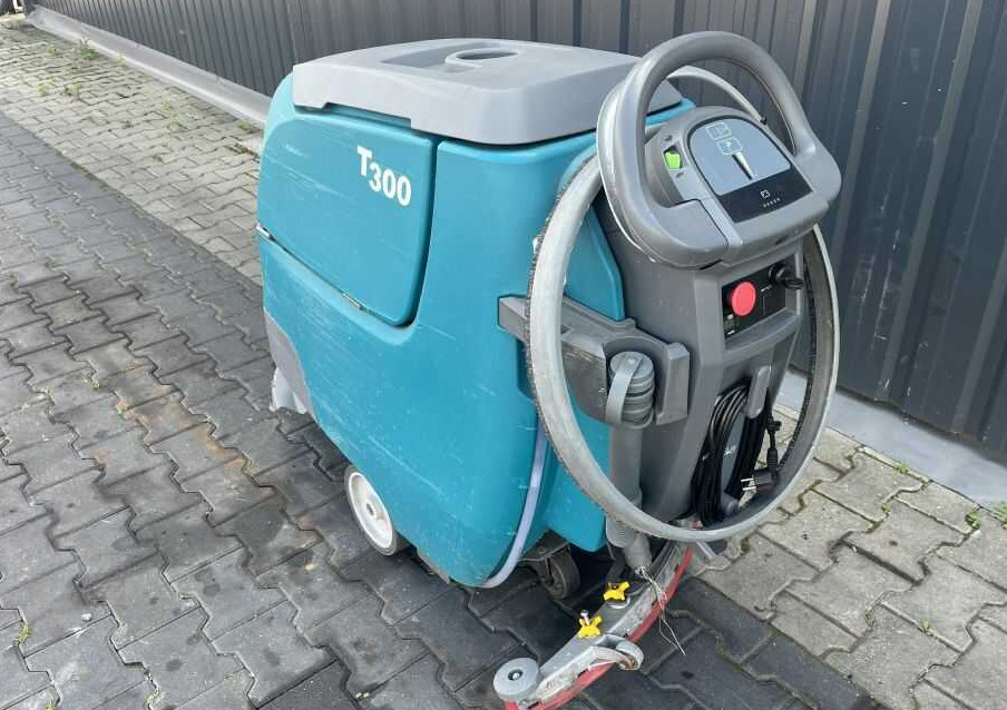Tennant T300 - Autolaveuse: photos 3 Tennant T300 - Autolaveuse: photos 3