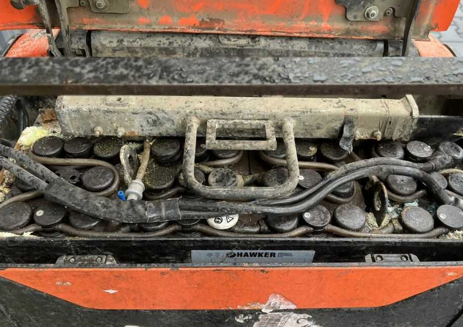 Toyota LPE200 - Transpalette: photos 5 Toyota LPE200 - Transpalette: photos 5