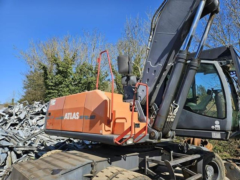 Pelle Atlas 270MH: photos 12