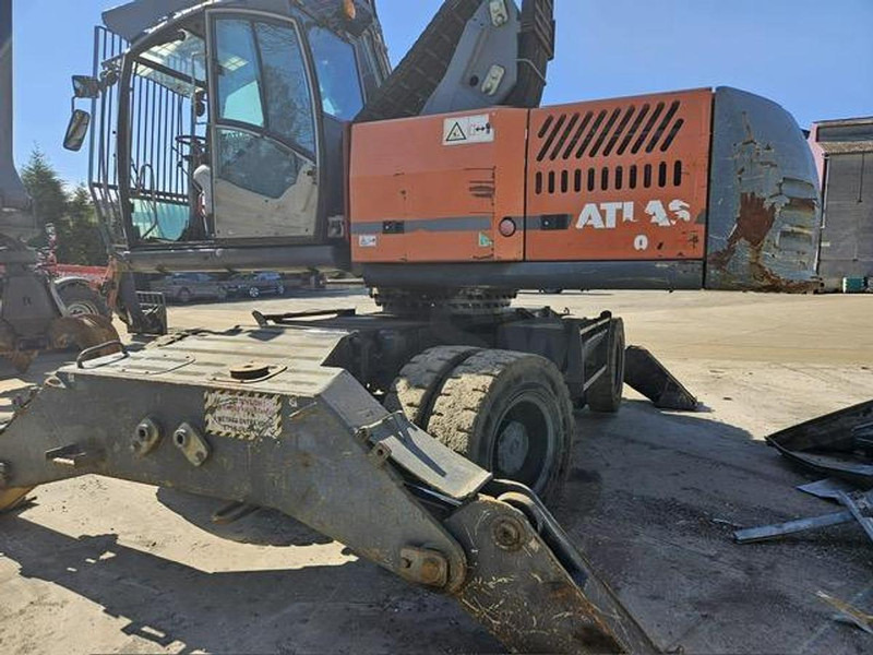 Atlas 270MH - Pelle: photos 5 Atlas 270MH - Pelle: photos 5