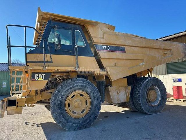 Caterpillar 771D - Tombereau: photos 3 Caterpillar 771D - Tombereau: photos 3