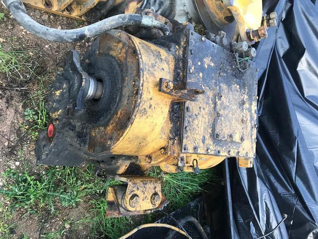 Tombereau Caterpillar Cat 769 C Cat 771D and Cat 773B pour piece / for parts -: photos 15