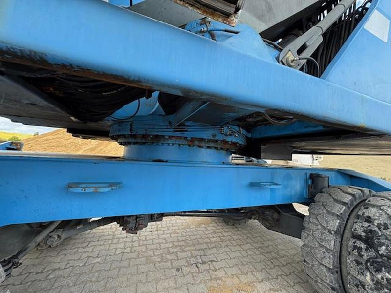 Fuchs MHL360 - Chargeuse sur pneus: photos 5 Fuchs MHL360 - Chargeuse sur pneus: photos 5