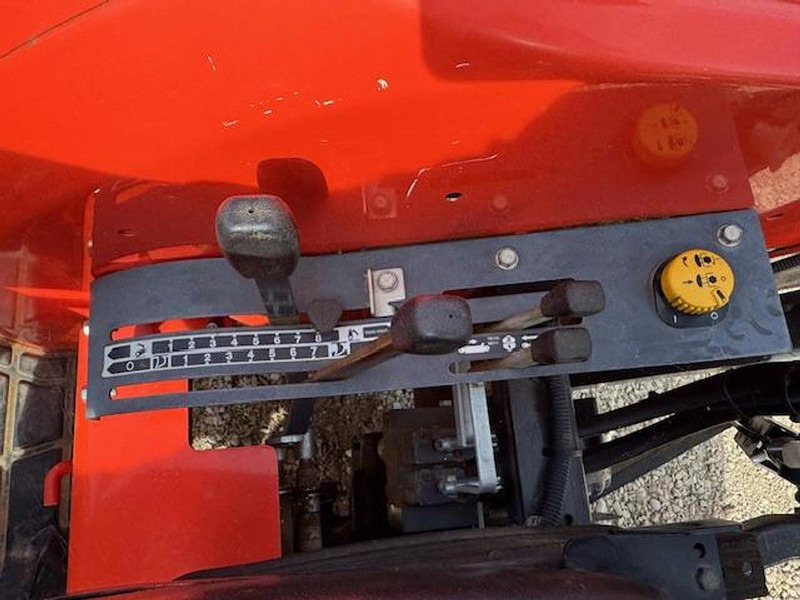 Kubota MK5000 - Tracteur agricole: photos 4 Kubota MK5000 - Tracteur agricole: photos 4