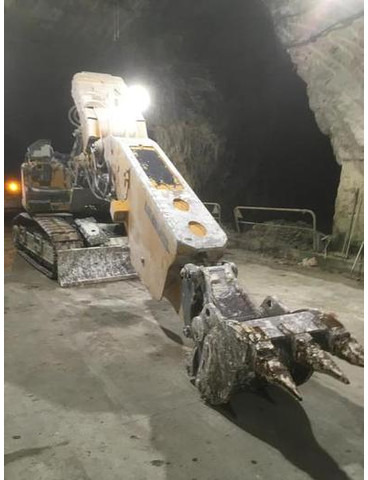 Liebherr R 944 C - Pelle: photos 2 Liebherr R 944 C - Pelle: photos 2