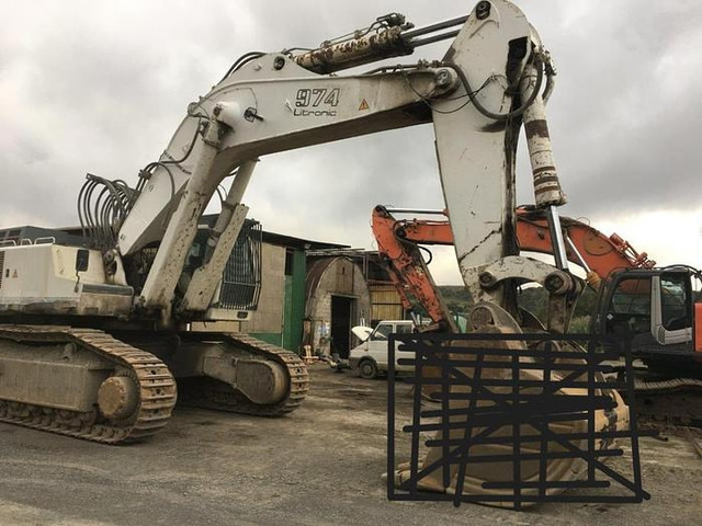 Liebherr R974B SHD - Pelle: photos 2 Liebherr R974B SHD - Pelle: photos 2
