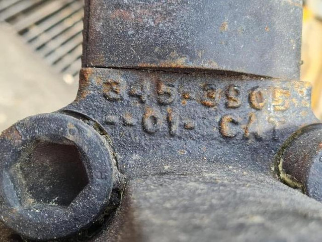 Caterpillar 980H ou 980M - - Pièces de rechange: photos 3 Caterpillar 980H ou 980M - - Pièces de rechange: photos 3