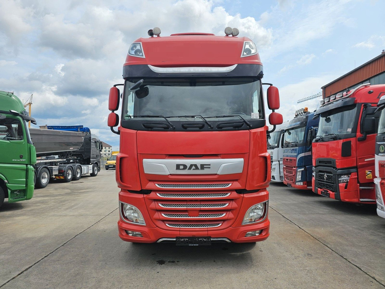 DAF XF 450 FT * STANDKLIMA &-HEIZUNG * ACC * 2X TANK - Tracteur routier: photos 2 DAF XF 450 FT * STANDKLIMA &-HEIZUNG * ACC * 2X TANK - Tracteur routier: photos 2