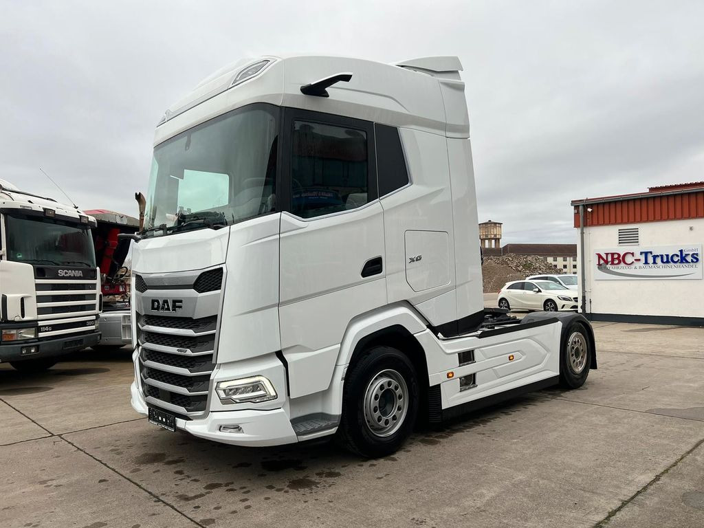 DAF XG 480 *STANDKLIMA * ABBIEGEASSISTENT * - Tracteur routier: photos 1 DAF XG 480 *STANDKLIMA * ABBIEGEASSISTENT * - Tracteur routier: photos 1