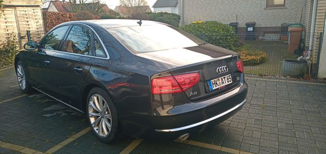 Audi A8 4.2 TDI tiptronic quattro - Berline: photos 3 Audi A8 4.2 TDI tiptronic quattro - Berline: photos 3