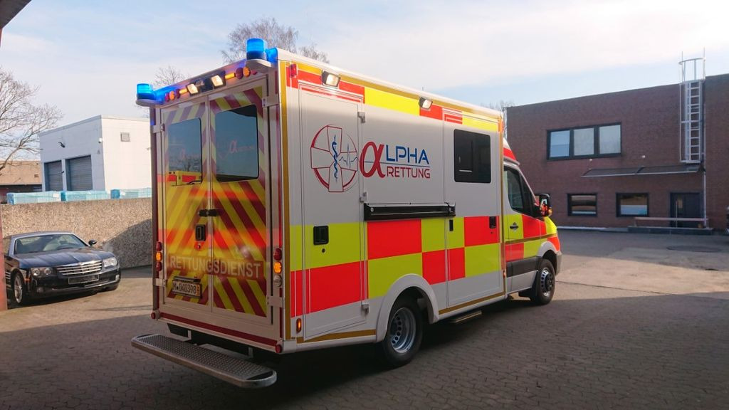 Mercedes-Benz Sprinter 519 ATM 0 KM WAS Koffer Mercedes-Benz Sprinter 519 ATM 0 KM WAS Koffer - Ambulance: photos 4 Mercedes-Benz Sprinter 519 ATM 0 KM WAS Koffer Mercedes-Benz Sprinter 519 ATM 0 KM WAS Koffer - Ambulance: photos 4