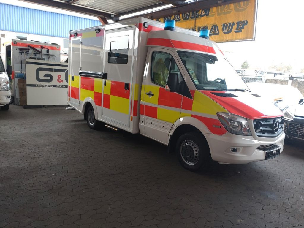 Mercedes-Benz Sprinter 519 / ATM 0km 4x on Stock - Ambulance: photos 1 Mercedes-Benz Sprinter 519 / ATM 0km 4x on Stock - Ambulance: photos 1