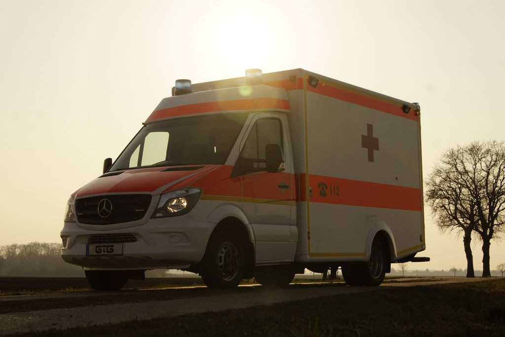 Mercedes-Benz Sprinter 519 ATM 0km / Power Load / Garantie Mercedes-Benz Sprinter 519 ATM 0km / Power Load / Garantie - Ambulance: photos 5 Mercedes-Benz Sprinter 519 ATM 0km / Power Load / Garantie Mercedes-Benz Sprinter 519 ATM 0km / Power Load / Garantie - Ambulance: photos 5