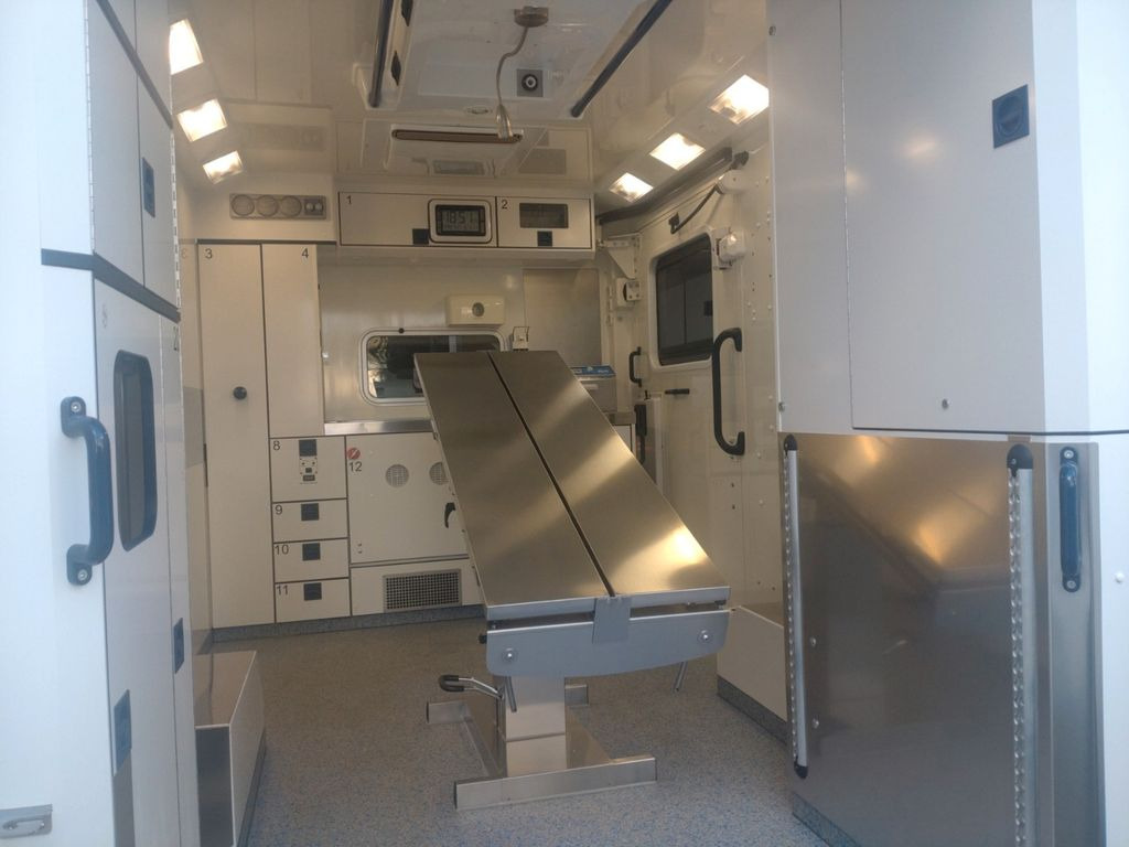 Ambulance Mercedes-Benz Sprinter 519 Tierarzt Garantie Mercedes-Benz Sprinter 519 Tierarzt Garantie: photos 19 Ambulance Mercedes-Benz Sprinter 519 Tierarzt Garantie Mercedes-Benz Sprinter 519 Tierarzt Garantie: photos 19