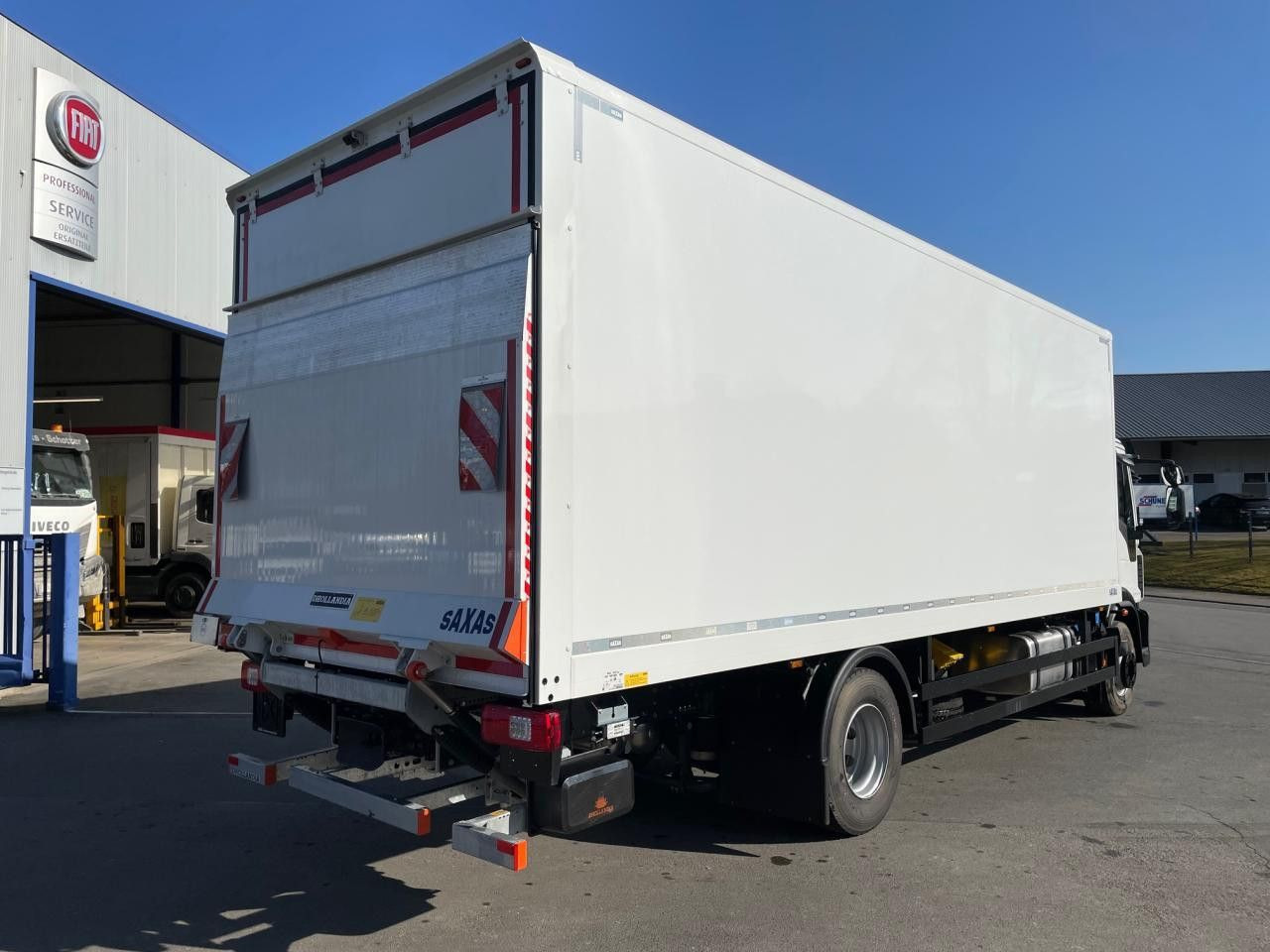 Iveco Eurocargo ML160E32 /P Euro6 Klima AHK Luftfeder - Camion fourgon: photos 4 Iveco Eurocargo ML160E32 /P Euro6 Klima AHK Luftfeder - Camion fourgon: photos 4