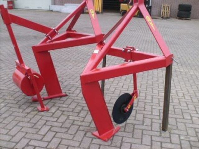 GRONDWOELERS en molploegen - Décompacteur: photos 1 GRONDWOELERS en molploegen - Décompacteur: photos 1