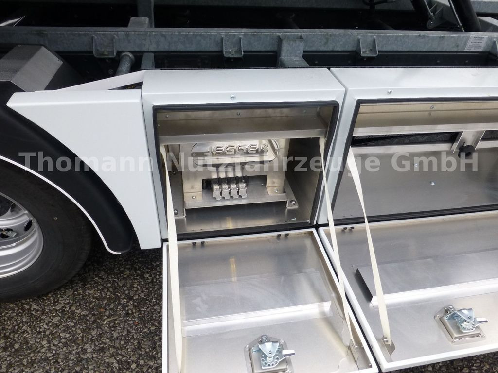 Remorqueuse, Véhicule utilitaire neuf Iveco DAILY 72C18 Schiebeplateu Luftfed Navi: photos 13 Remorqueuse, Véhicule utilitaire neuf Iveco DAILY 72C18 Schiebeplateu Luftfed Navi: photos 13