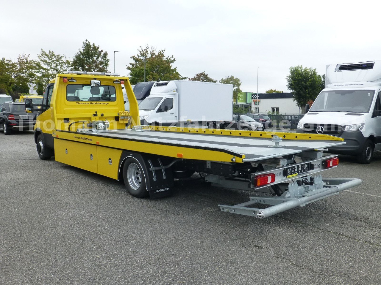 Iveco DAILY 72C18 Schiebeplateu Luftfed Navi Hubbrille - Remorqueuse: photos 5 Iveco DAILY 72C18 Schiebeplateu Luftfed Navi Hubbrille - Remorqueuse: photos 5