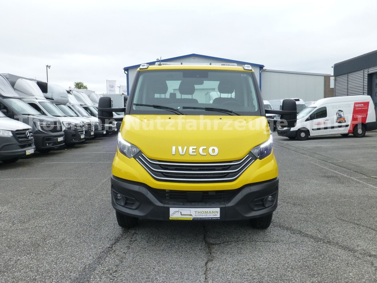 Iveco DAILY 72C18 Schiebeplateu Luftfed Navi Hubbrille - Remorqueuse: photos 3 Iveco DAILY 72C18 Schiebeplateu Luftfed Navi Hubbrille - Remorqueuse: photos 3