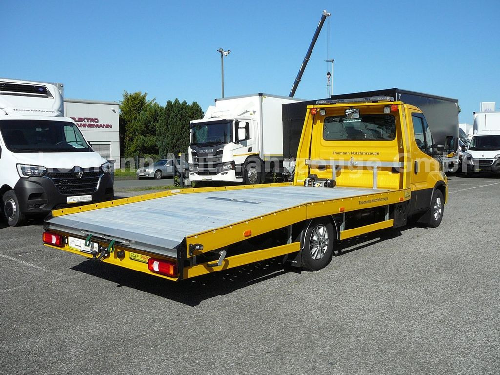 Iveco Daily 35S18 Autotransporter Aut. Luftfed. NAVI - Remorqueuse, Véhicule utilitaire: photos 4 Iveco Daily 35S18 Autotransporter Aut. Luftfed. NAVI - Remorqueuse, Véhicule utilitaire: photos 4