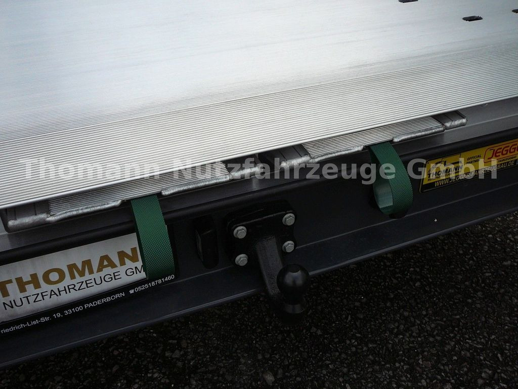 Camion porte-voitures, Véhicule utilitaire neuf Iveco Daily 35S18 Autotransporter Aut. Luftfed. NAVI: photos 8
