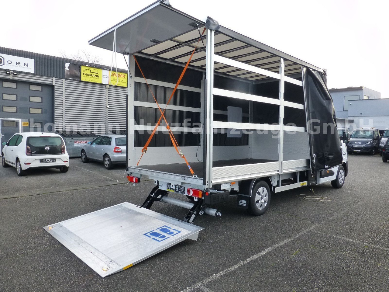 Utilitaire rideaux coulissants (PLSC) Renault NEW Master Pritsche Plane BÄR Ladebordwand: photos 10