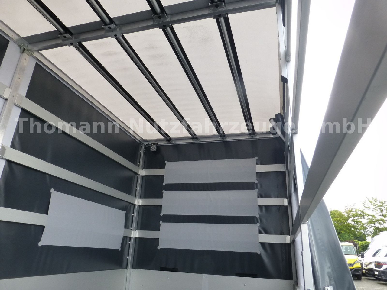 Utilitaire rideaux coulissants (PLSC) Renault NEW Master Pritsche Plane Premium 2025: photos 13