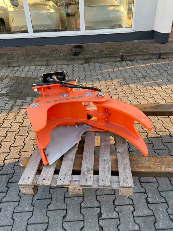 Westtech Woodcracker CL190 Fällkopf Fällgreifer Westtech Woodcracker CL190 Fällkopf Fällgreifer - Accessoire pour Matériel forestier: photos 1 Westtech Woodcracker CL190 Fällkopf Fällgreifer Westtech Woodcracker CL190 Fällkopf Fällgreifer - Accessoire pour Matériel forestier: photos 1