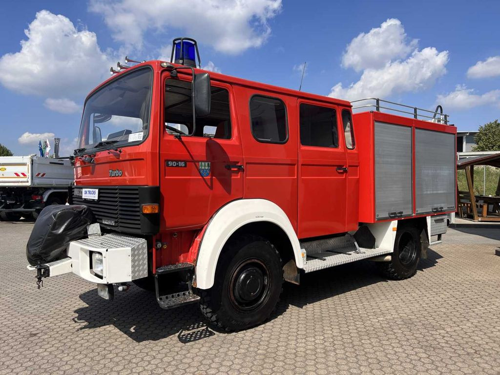 Iveco 90-16 AW 4x4 LF8 Feuerwehr Standheizung 9 Sitze Iveco 90-16 AW 4x4 LF8 Feuerwehr Standheizung 9 Sitze - Camion de pompier: photos 4 Iveco 90-16 AW 4x4 LF8 Feuerwehr Standheizung 9 Sitze Iveco 90-16 AW 4x4 LF8 Feuerwehr Standheizung 9 Sitze - Camion de pompier: photos 4