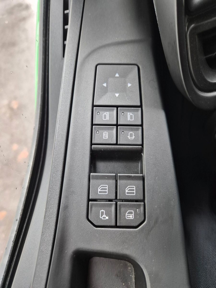 Camion benne Iveco AS300X58Z HR ON+ Meiller Bordmatic AHK Intarder: photos 29 Camion benne Iveco AS300X58Z HR ON+ Meiller Bordmatic AHK Intarder: photos 29