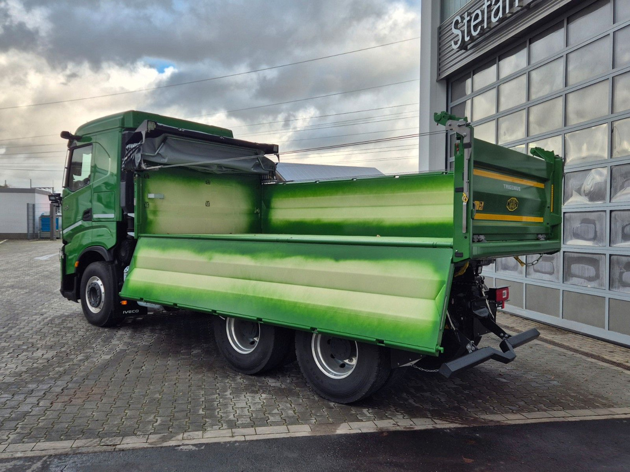 Camion benne Iveco AS300X58Z HR ON+ Meiller Bordmatic AHK Intarder: photos 34 Camion benne Iveco AS300X58Z HR ON+ Meiller Bordmatic AHK Intarder: photos 34