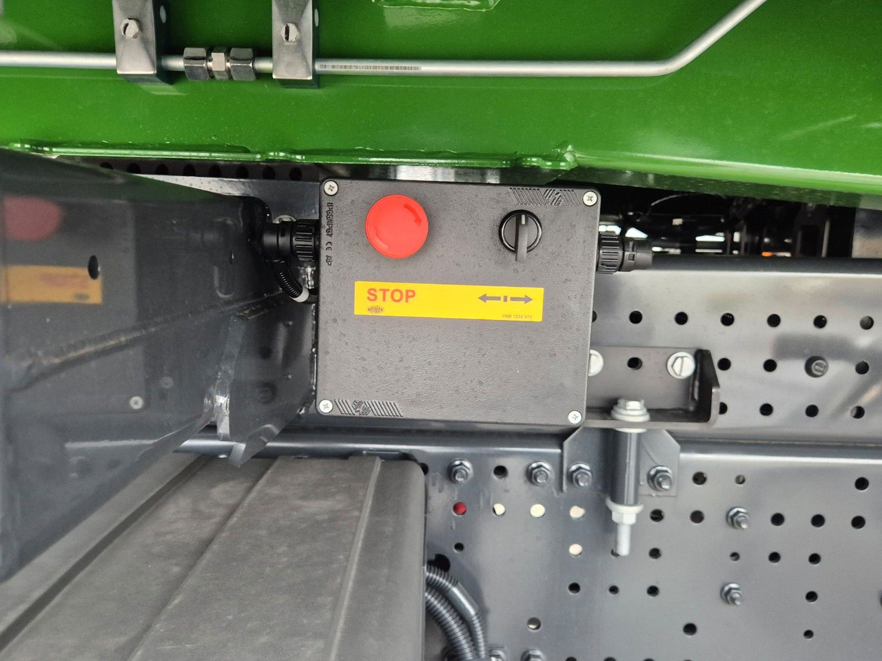 Camion benne Iveco AS300X58Z HR ON+ Meiller Bordmatic AHK Intarder: photos 17 Camion benne Iveco AS300X58Z HR ON+ Meiller Bordmatic AHK Intarder: photos 17