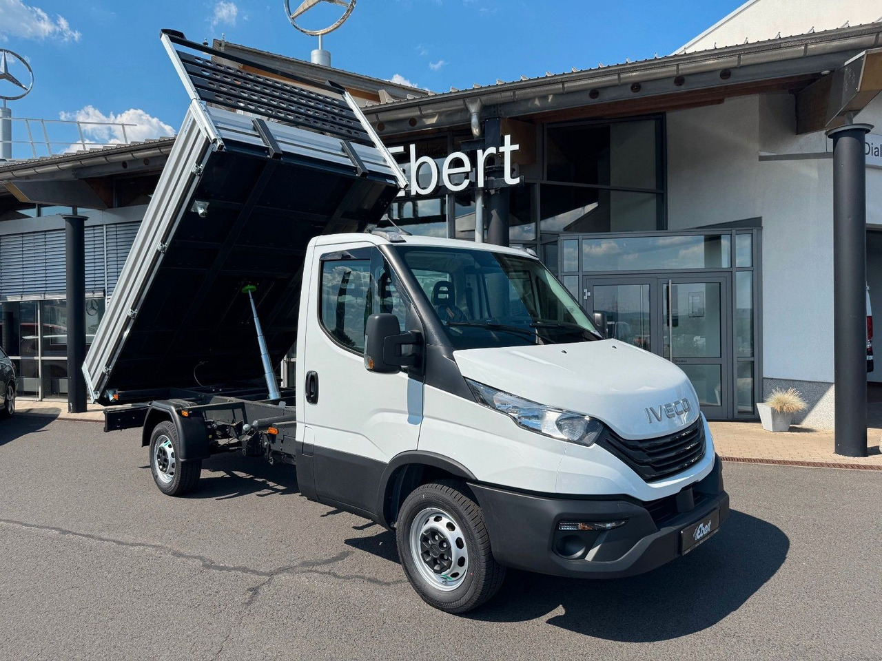 Iveco Daily 35S16 3.0L Kipper *R3.450mm*AHK*Automatik* - Utilitaire benne: photos 1 Iveco Daily 35S16 3.0L Kipper *R3.450mm*AHK*Automatik* - Utilitaire benne: photos 1